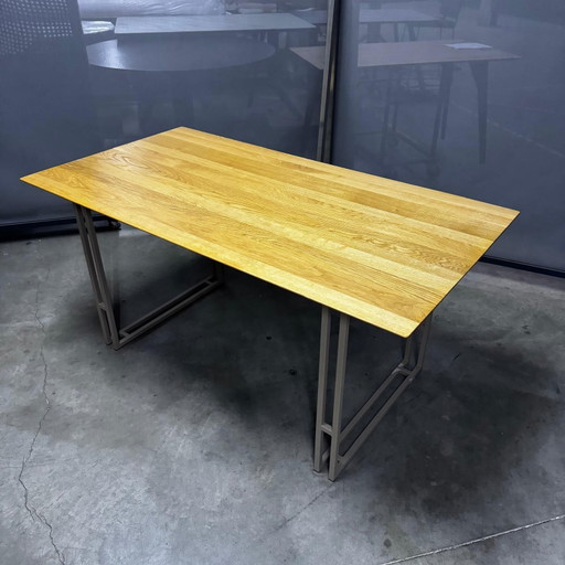 Gusto – Bert Plantagie, eettafels