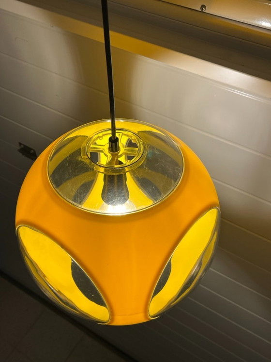 Image 1 of Lampada a sospensione gialla Space Age Bug Eye di Massive