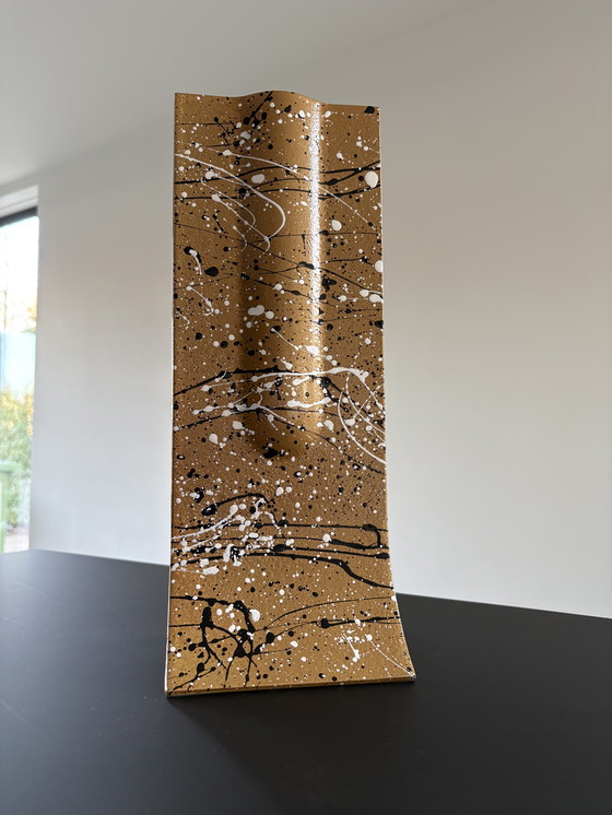 Image 1 of Jarrón de diseño único Carneol fabricado en cristal, 34 cm de alto.