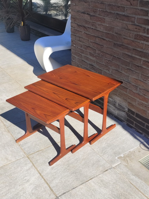 Tables gigognes vintage en teck Kai Kristiansen, modèle VM143, des années 1960
