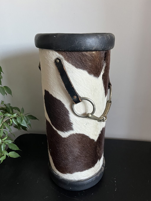 Portaombrelli vintage in pelle di mucca