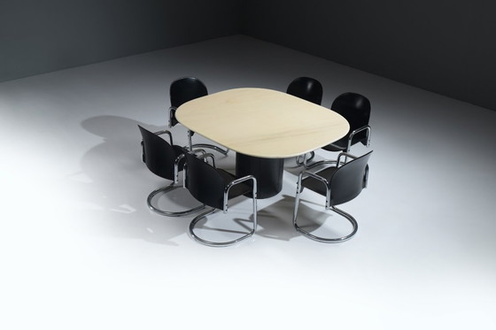 Image 1 of Rare table Tobio et chaises Dialogo Dessau par Afra E Tobia Scarpa pour B&B Italia