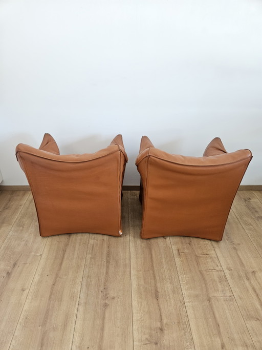Cassina 684 Tentazione Mario Bellini en lot de 2