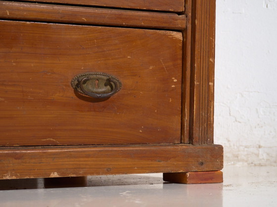 Antique Central European four-drawer chest of drawers – Central Europe, circa 1910 – Wood, Brass, Rustic (photo 14 of 40)