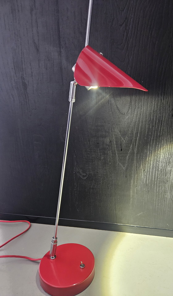 Image 1 of Red minimalist designer lamp Desk lamp.