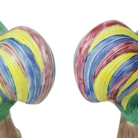 Image 1 of Coq en porcelaine polychrome émaillée