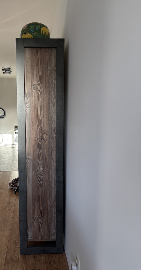 Image 1 of Bellissima vetrina: pratica ed elegante!