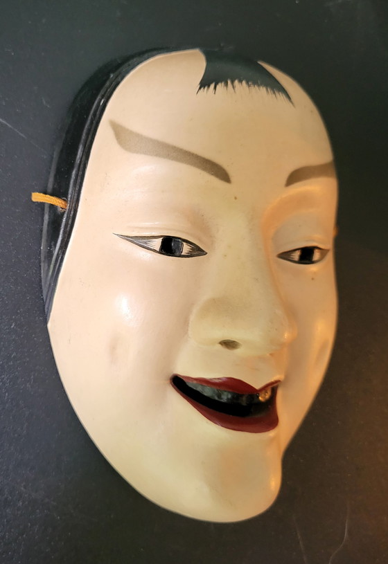 Image 1 of Maschera Noh originale giapponese in porcellana.
