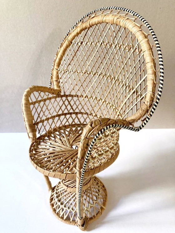 Image 1 of Een paar miniatuur Emmanuelle fauteuils