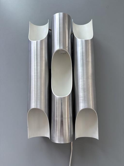 Raak Fuga wall lamp