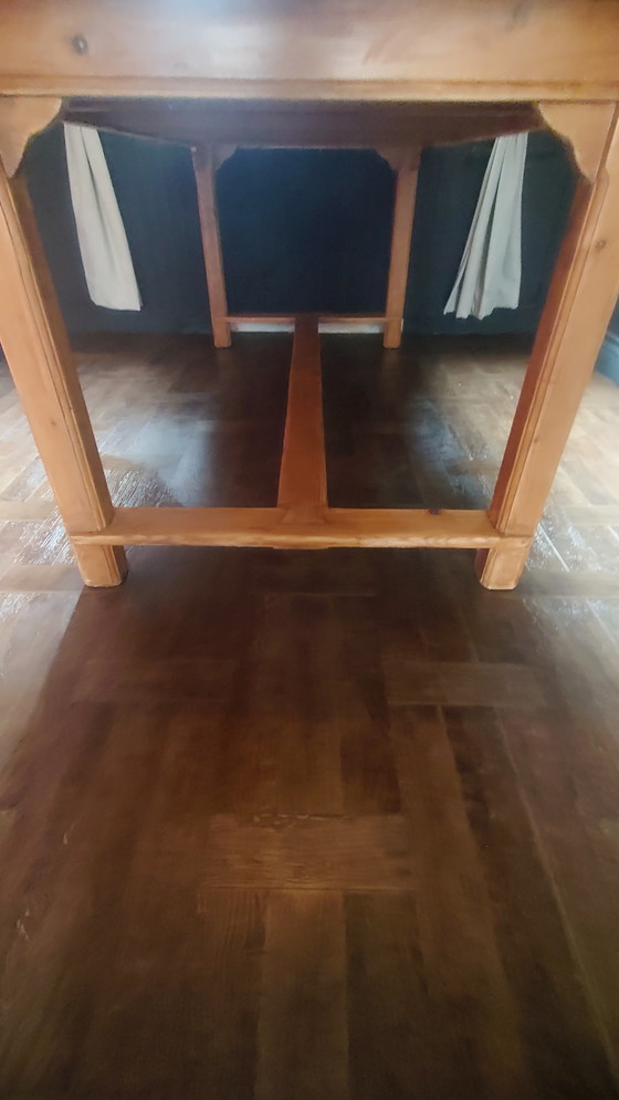 Image 1 of Table de salle à manger industrielle vintage