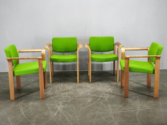 Image 1 of Ensemble de 4 fauteuils danois en chêne, par Magnus Olesen, années 1960