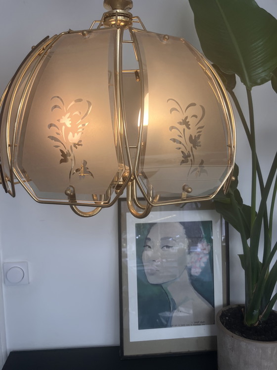 Image 1 of Suspension vintage Hollywood Regency en laiton doré