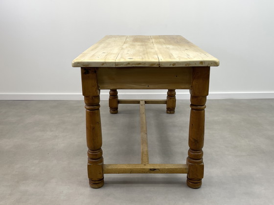 Image 1 of Landhaustisch – Rustikale, verwitterte Kiefernholzplatte