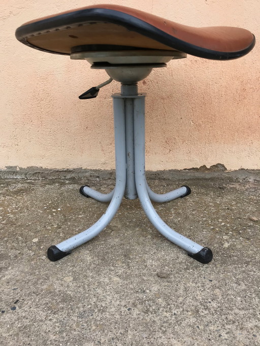 Tabouret Monte Et Baisse