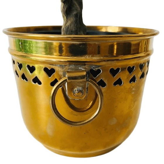 Image 1 of Vaso da fiori vintage in ottone dorato con cuori, anni '50