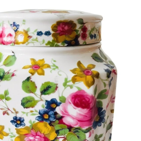 Image 1 of Vintage Sadler Olde Chintz theebus porselein cottage veelkleurige bloemen 1960's