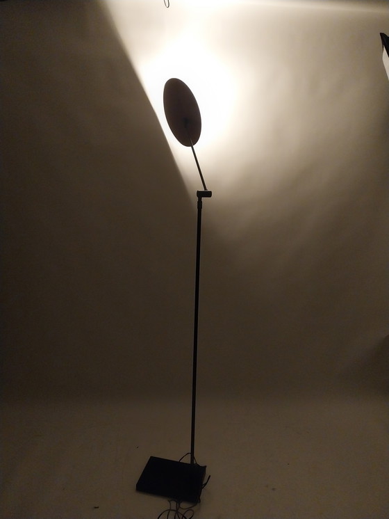 Image 1 of 1 x Queens gallery floor lamp 1980s
