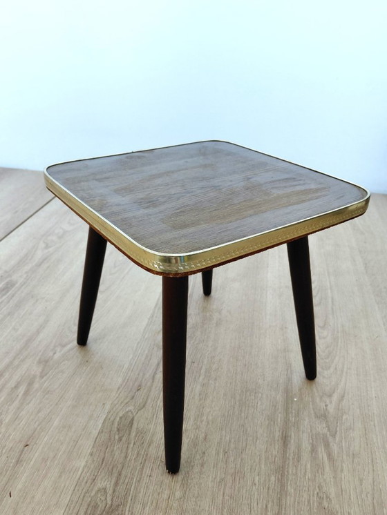 Image 1 of Pflanztisch mit Holzmotiv aus den 1950er Jahren