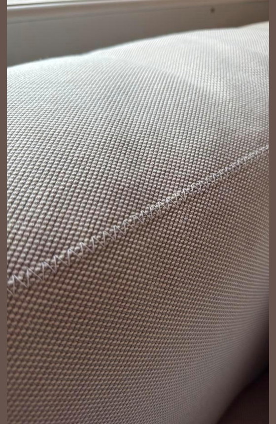 Image 1 of HAY Mags soft beige 2,5 posti