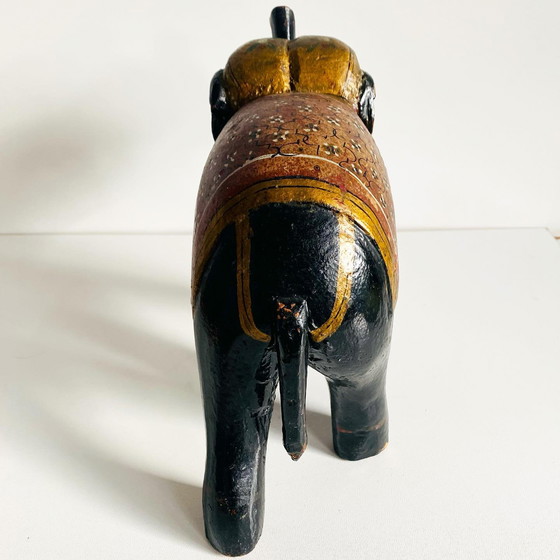 Image 1 of Vintage, handgeschnitzter, dekorativer Holzelefant im Rajasthani-Stil, handbemalt, 1960er Jahre