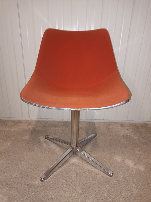 Space Age Drehstuhl Modell L202
