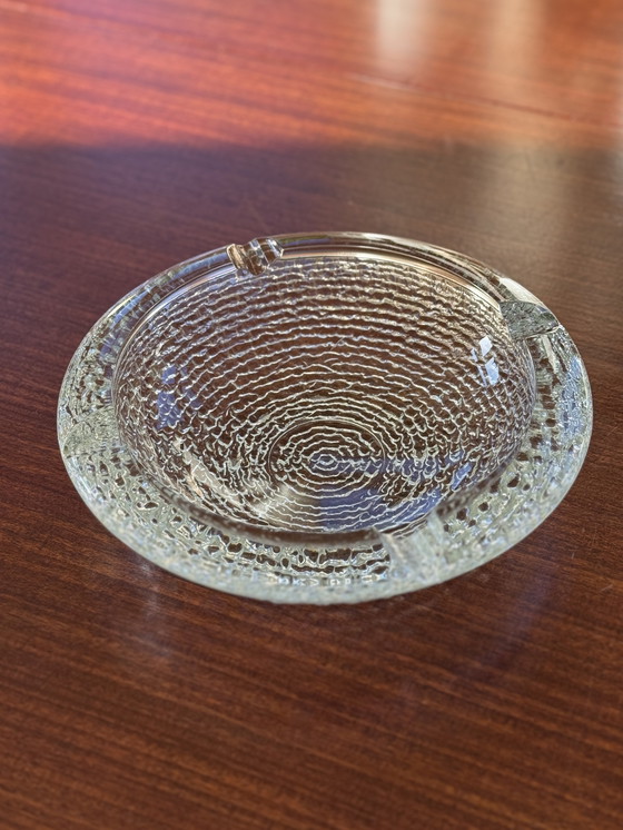 Image 1 of Vaschetta/posacenere in vetro pesante vintage della metà del secolo scorso 1960/70