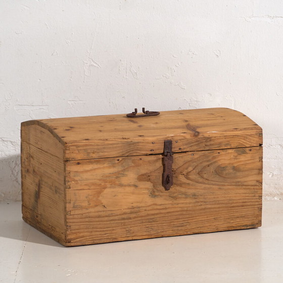 Malle de voyage antique (c.1900) #5 – Armoires de rangement, Rustic (photo 7 of 40)