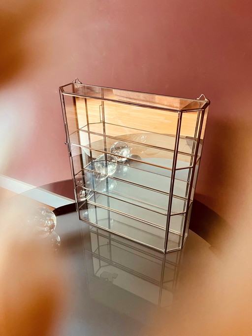 Italienisches Design Realizzato Vitrine