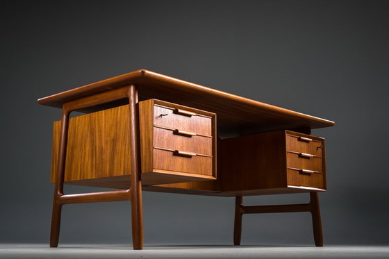 Image 1 of Scrivania modello 75 in teak di Omann Jun Møbelfabrik, anni '60