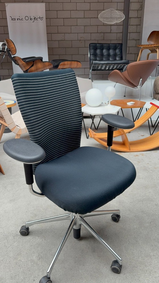 Image 1 of Sedia da ufficio Vitra T-chair di Antonio Citterio