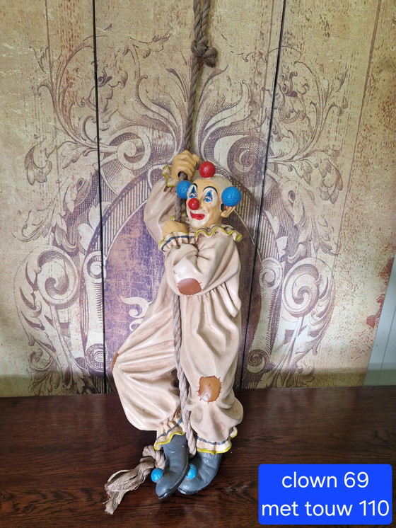 Image 1 of Juno Asilo impicca un grande pagliaccio