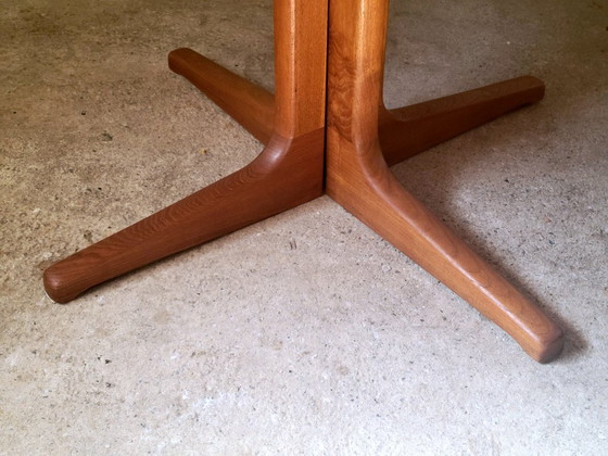 Image 1 of Vintage extendable round dining table in teak, Denmark 1960