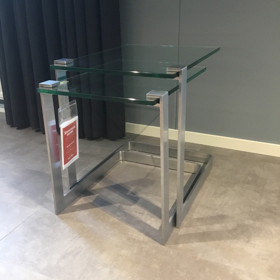 Image 1 of Table d'appoint Ronald Schmitt K835