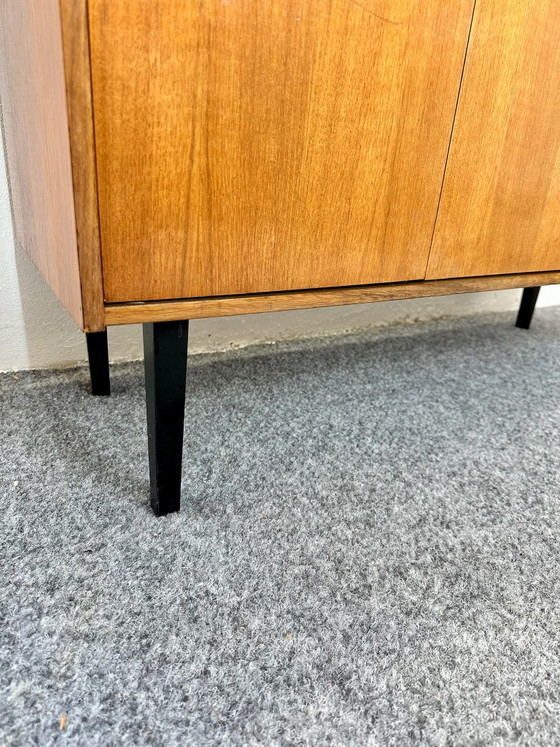 Credenza Mid Century Impiallacciatura Teak Cassettiere Anni '50 '60 Vintage, Legno, Marrone (foto 2 di 13)