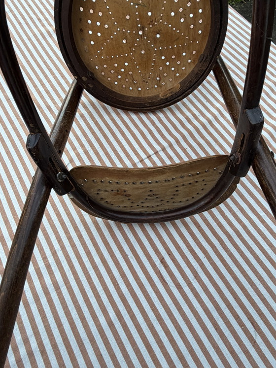 Image 1 of Preciosa trona antigua Thonet (modelo n.º 1) – Años 1895-1910 – ¡Doble marca!