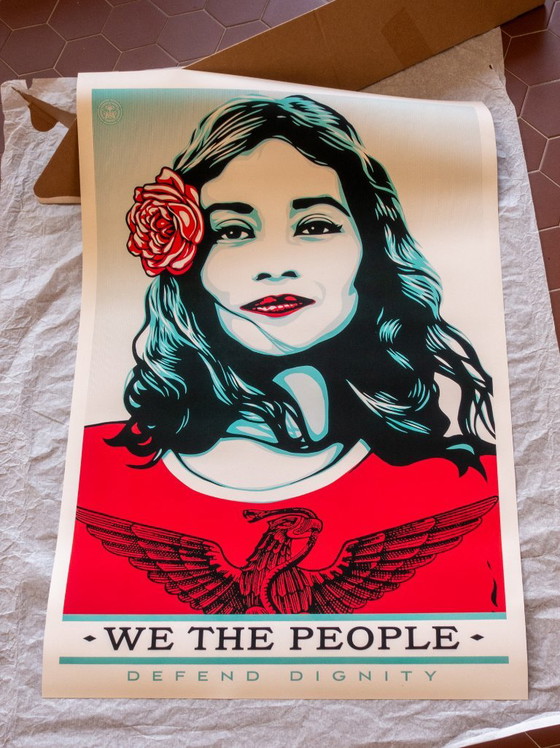 Noi il popolo (difendiamo la dignità) - Shepard Fairey - Obbedisci - Poster 61 × 91 cm – Paper (photo 8 of 12)