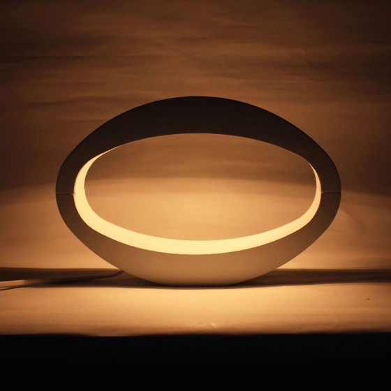 Image 1 of Vintage "Berio" Witte Lamp - Massief België