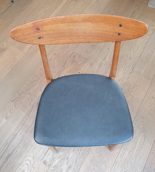 6 Gave Vintage Dining Table Chairs