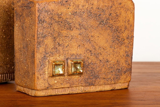 Image 1 of Paar Zweedse vazen, Brutalistische stijl, van steengoed met geëmailleerde hals door Curt Magnus-Addin 1960.