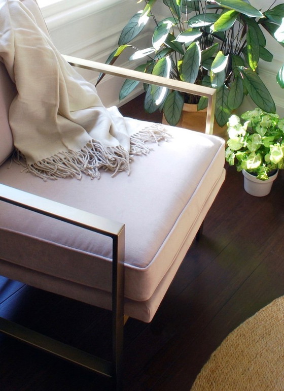 Image 1 of 2x Samtstühle in Rosé und Messing