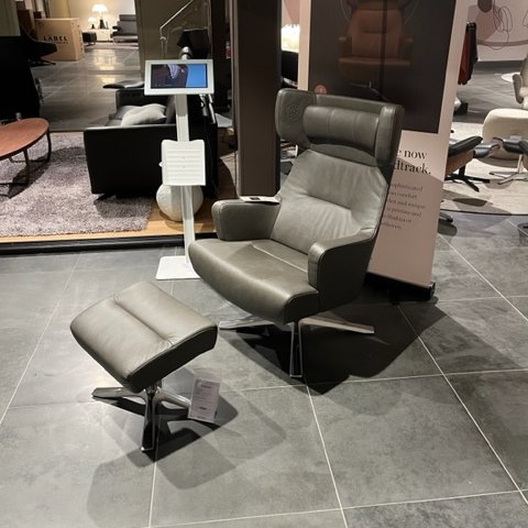 Image 1 of Sillón relajante con reposapiés Conform Myplace con sonido y ajuste perfecto