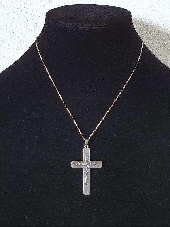 Image 1 of Croix danoise en argent avec collier assorti