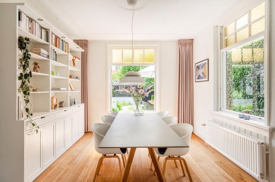 Image 1 of Tavolo da pranzo HAY e sedie HAY