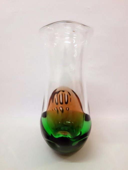 Vase / Vladislav Paleček /glasswork Skrdlovice