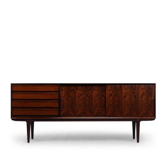 Image 1 of Buffet en palissandre modèle 18 par Gunni Omann pour Omann Jun Møbelfabrik, années 1960