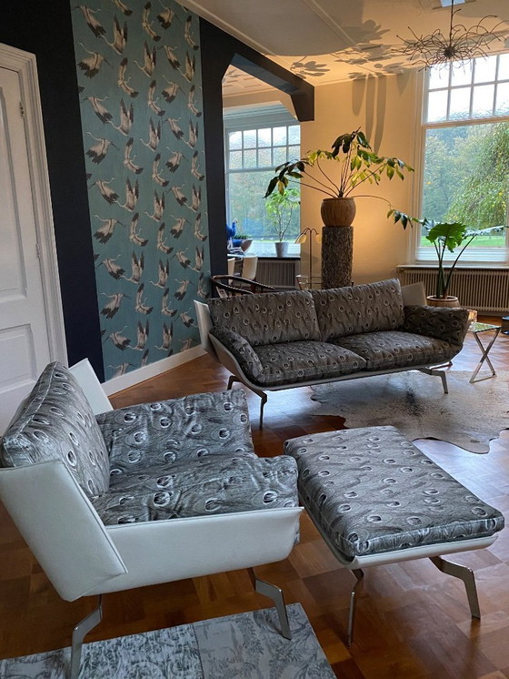 Image 1 of IP design driezitsbank, hocker en stoel