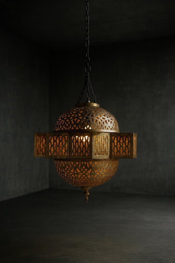 Image 1 of Lampada a sospensione in filigrana orientale fatta a mano