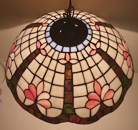 Stained Glass - Tiffany Style Lotus Flower Pendant Lamp (photo 23 of 65)