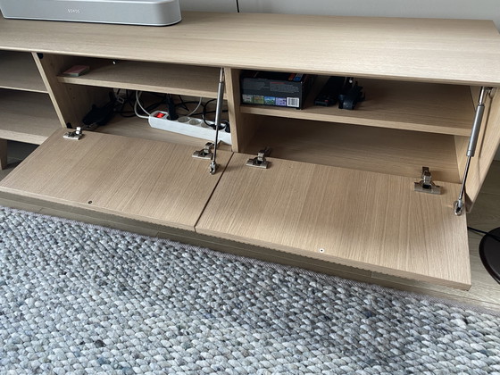 Image 1 of Meuble TV Monoz Groove en chêne 180 cm